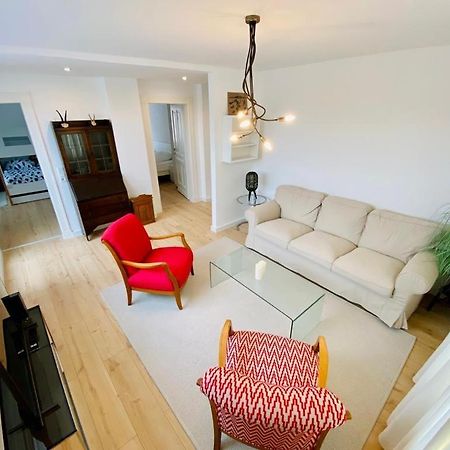 Cute Apartment - Detmold City Center - Large Kitchen, Bath, South Facing Balcony - Free Parking And Wifi Εξωτερικό φωτογραφία
